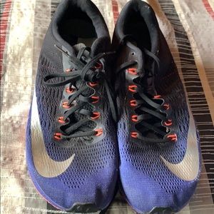 Nike zoom Elite. Used with a lot of life